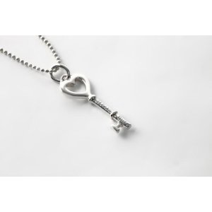 画像8: TIFFANY&Co[ティファニー]　ティファニー 　ハートキー ぺンダント（S）　並行輸入品