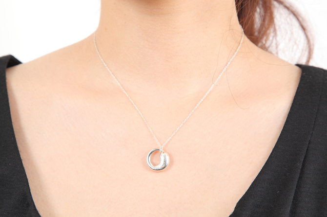 TIFFANY&Co[ティファニー] エターナル サークル ネックレス（M） 並行 