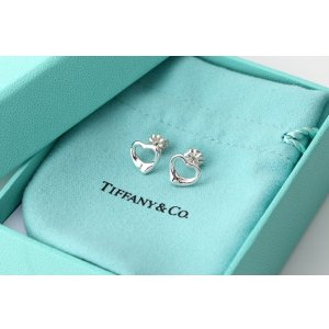 TIFFANY&Co[ティファニー] オープン ハート ピアス（S） 並行