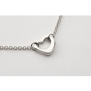 TIFFANY&Co[ティファニー] スリー オープンハート ネックレス