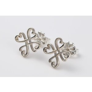 画像3: TIFFANY&Co[ティファニー] ラビング ハート ピアス 並行輸入品 (3)