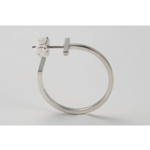 Tiffany & Co.　廃盤　Tワイヤー　ミディアムピアス　フープ　片耳 Tワイヤー フープ ピアス ミディアム[60011241 33429983] T wire