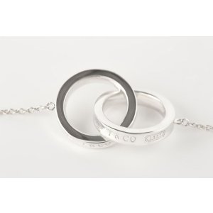 画像4: TIFFANY&Co[ティファニー] 1837 インターロッキング サークル ペンダント（S）並行輸入品 (4)